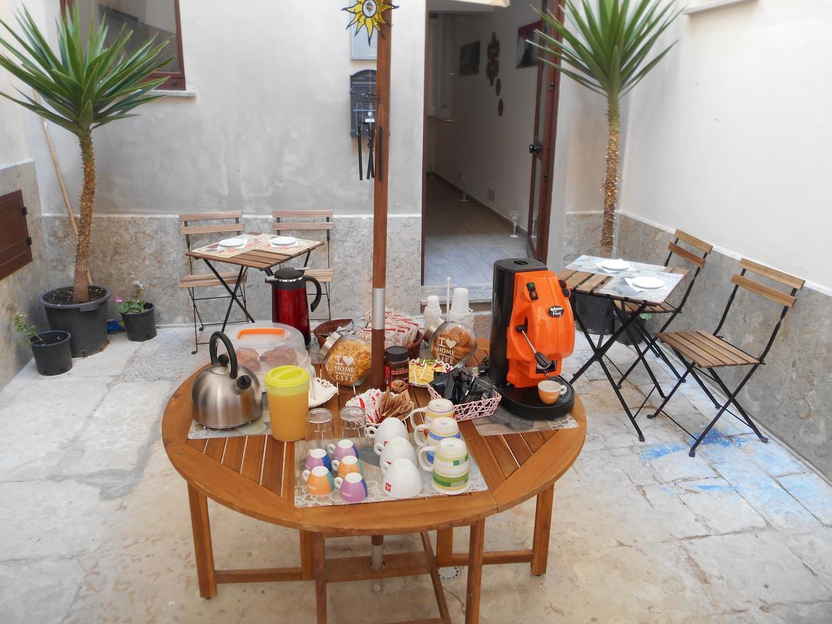 La Corte Dei Naviganti Apartment Трапани Екстериор снимка